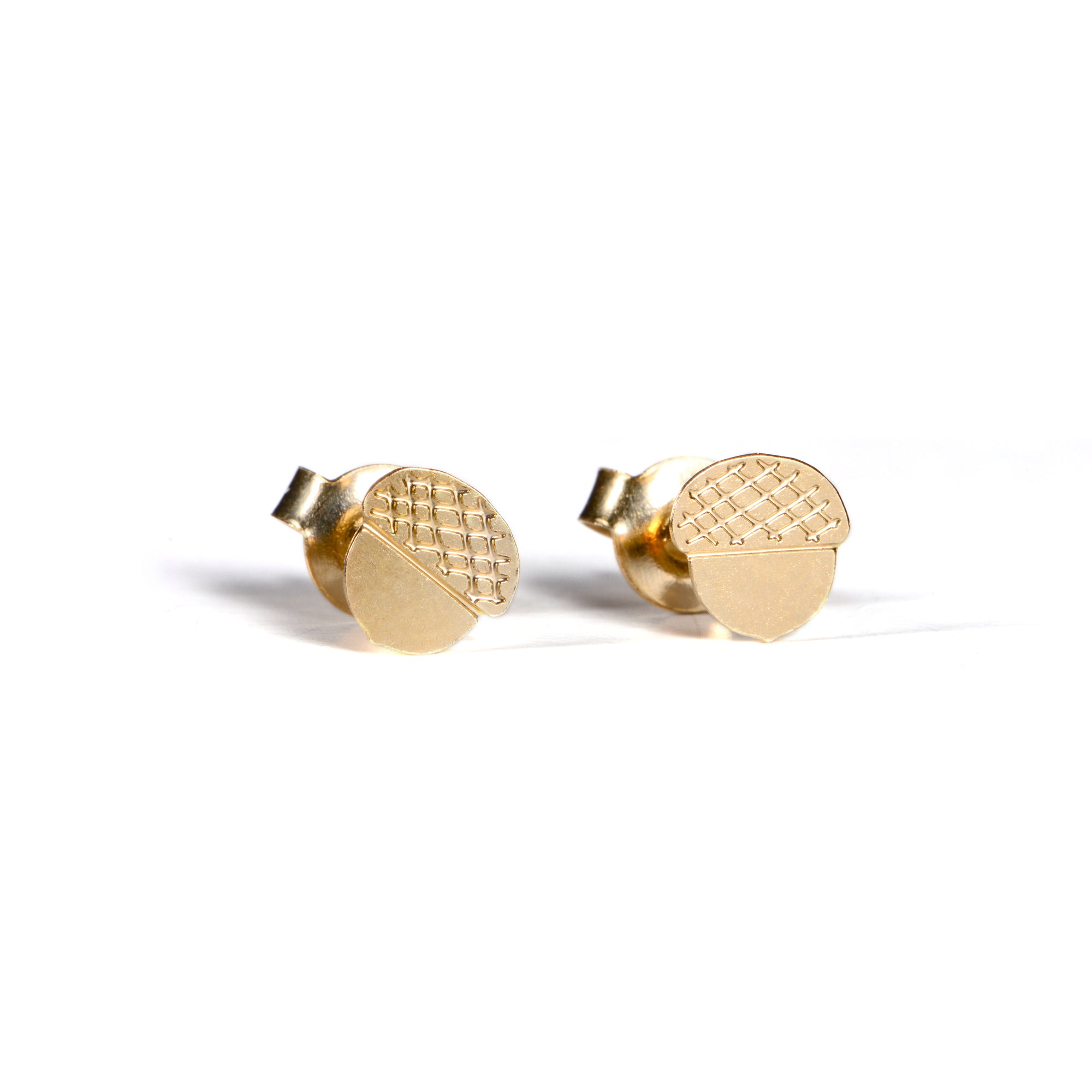 Acorn Earrings - Titlee x Donna Wilson