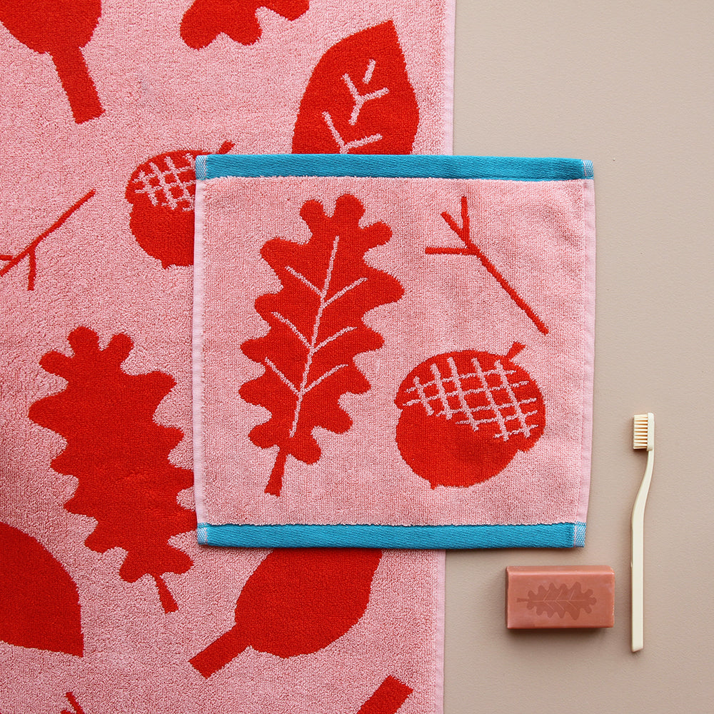 Sprig Bath Towel